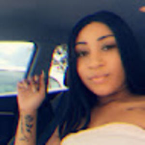 Meet your Posher, Takira